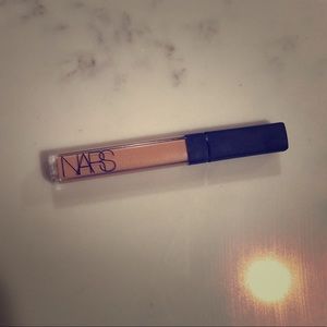 NARS radiant creamy concealer, only used once